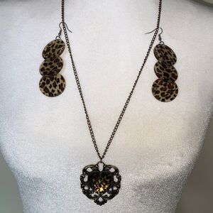 Leopard Print Pendant Necklace and Earring Set